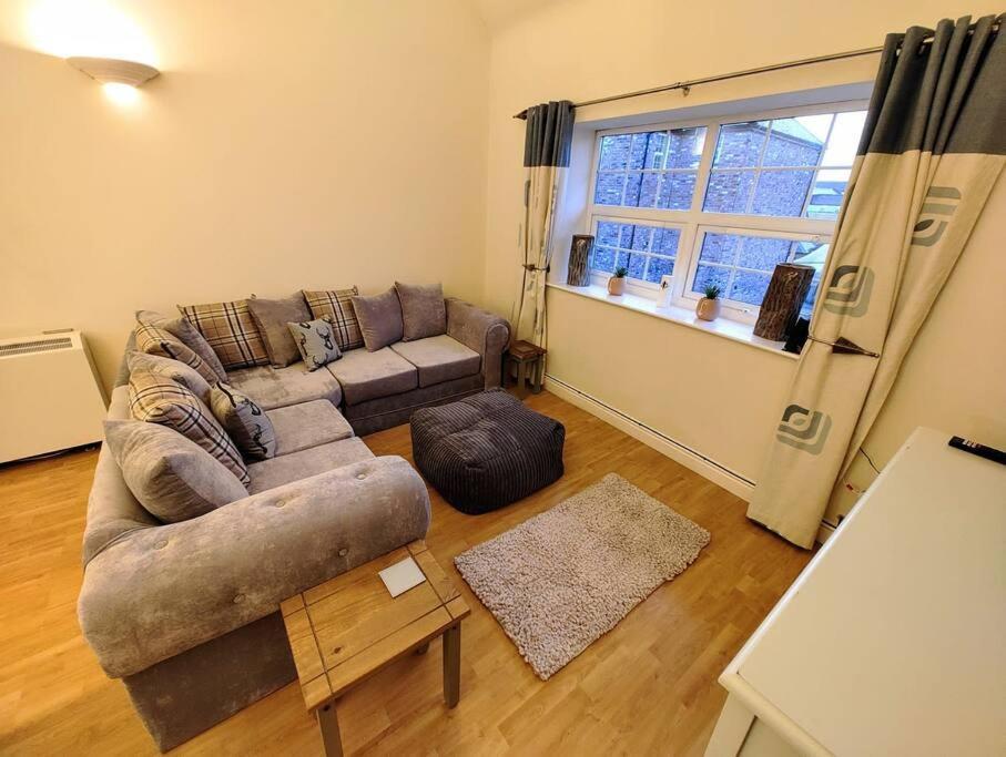 Cosy Central Modern Apartment Nantwich Luaran gambar