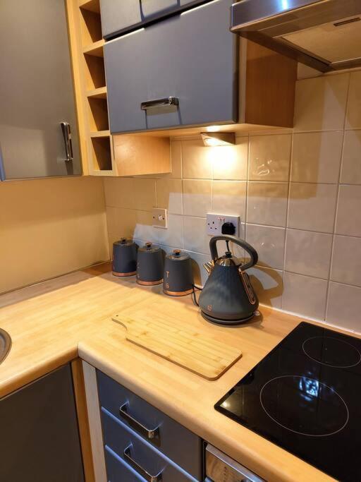 Cosy Central Modern Apartment Nantwich Luaran gambar